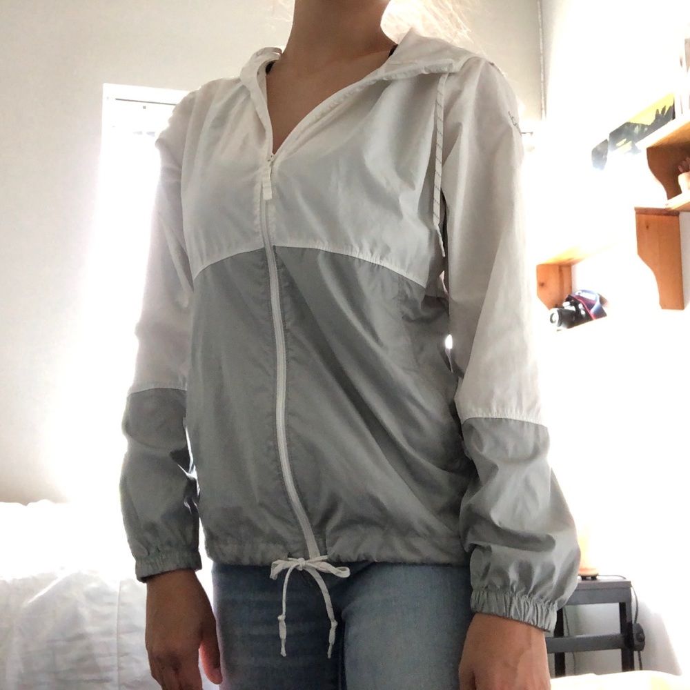 Columbia Light- weight Sports Jacket